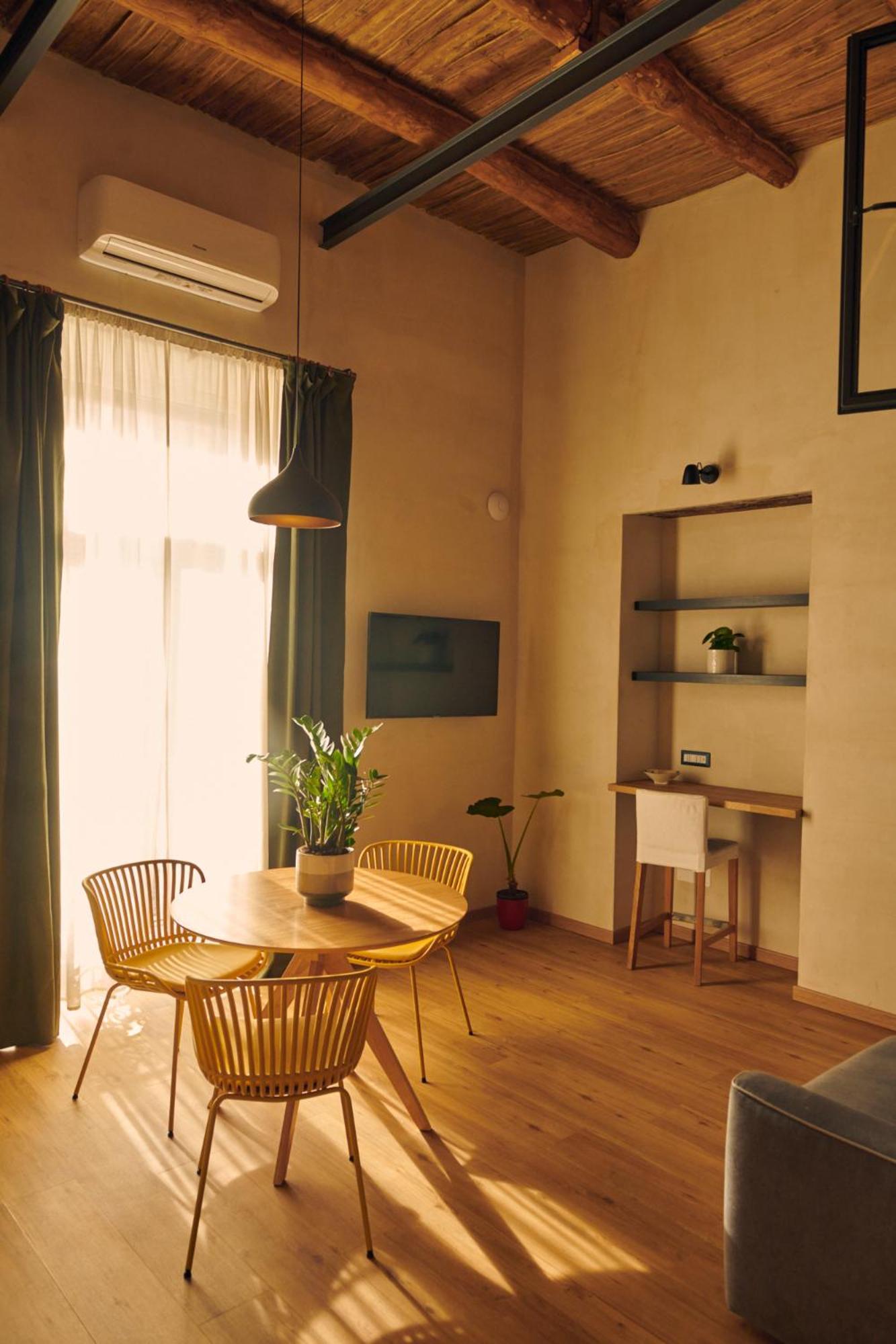Dada Home, Loft Di 38 Mq Tra Napoli E Pompei Portici Exterior photo